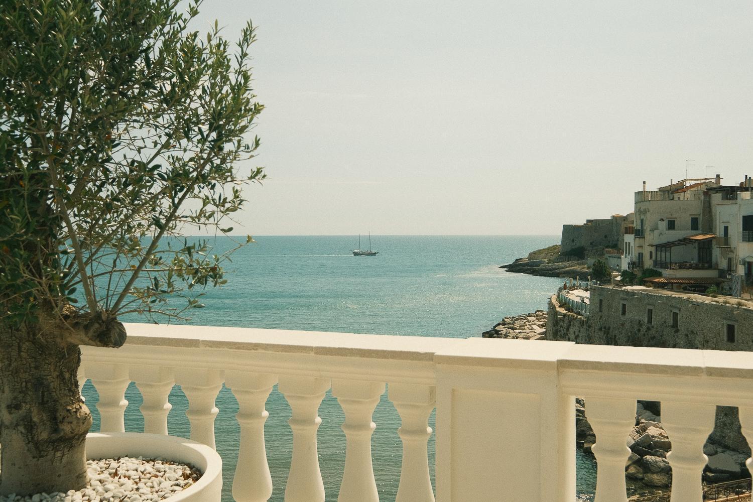 Tra Cielo E Mare Hotel Vieste Bagian luar foto