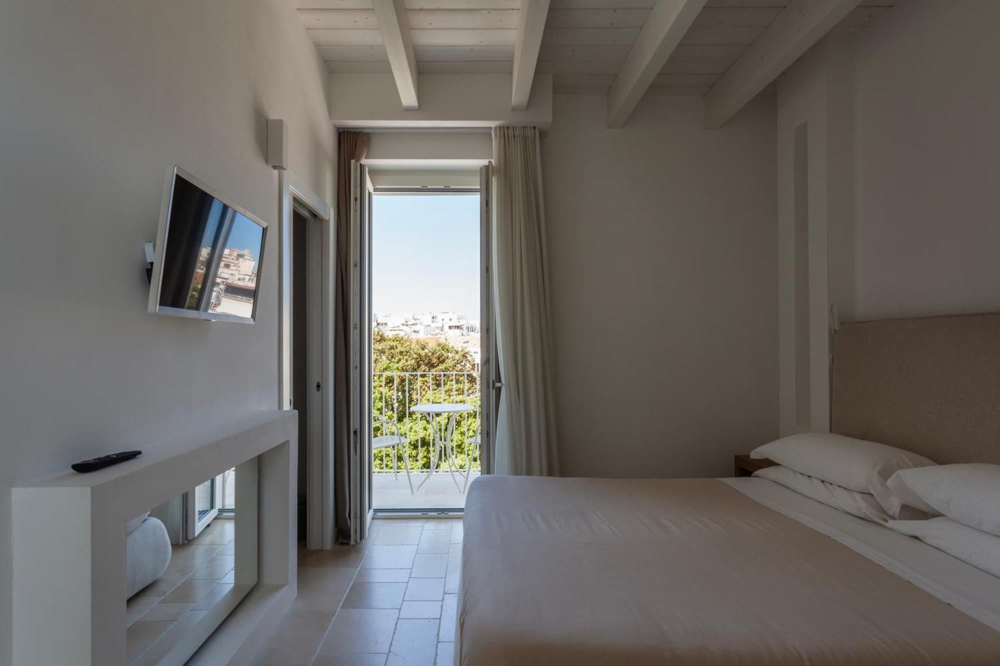 Tra Cielo E Mare Hotel Vieste Bagian luar foto